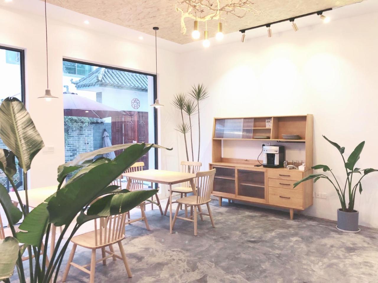 Spring Breeze Boutique Guest House Уєнь Екстер'єр фото